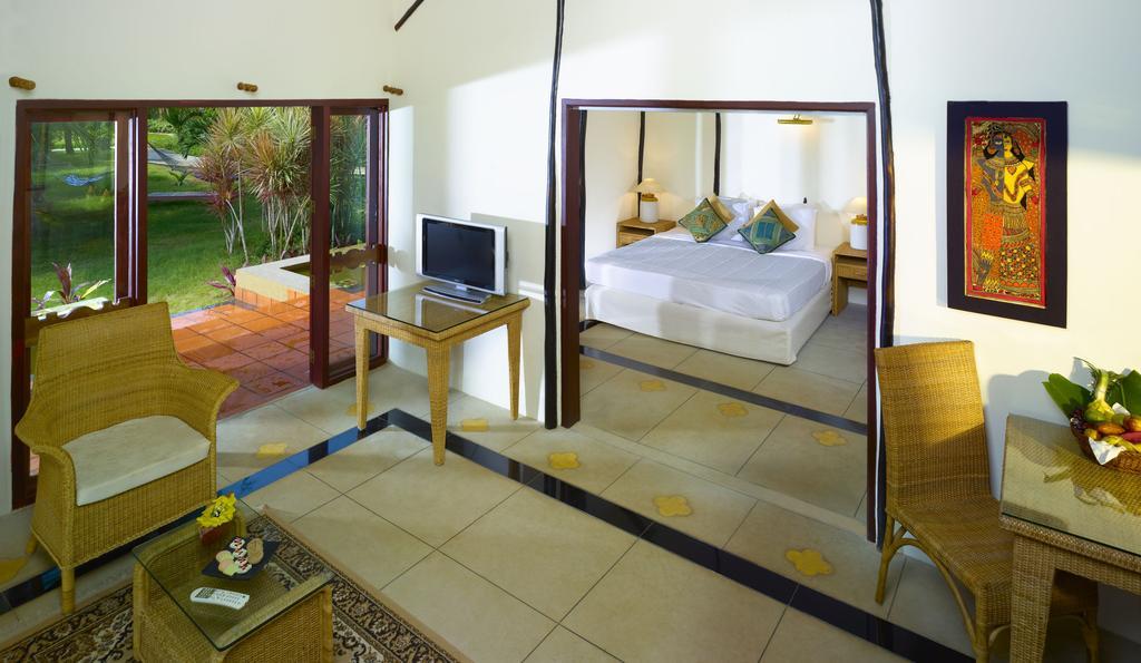 Poovar Island Resort Экстерьер фото